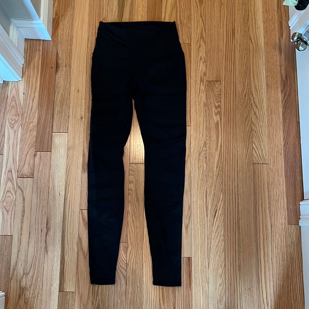Lululemon Panel Mesh front leggings